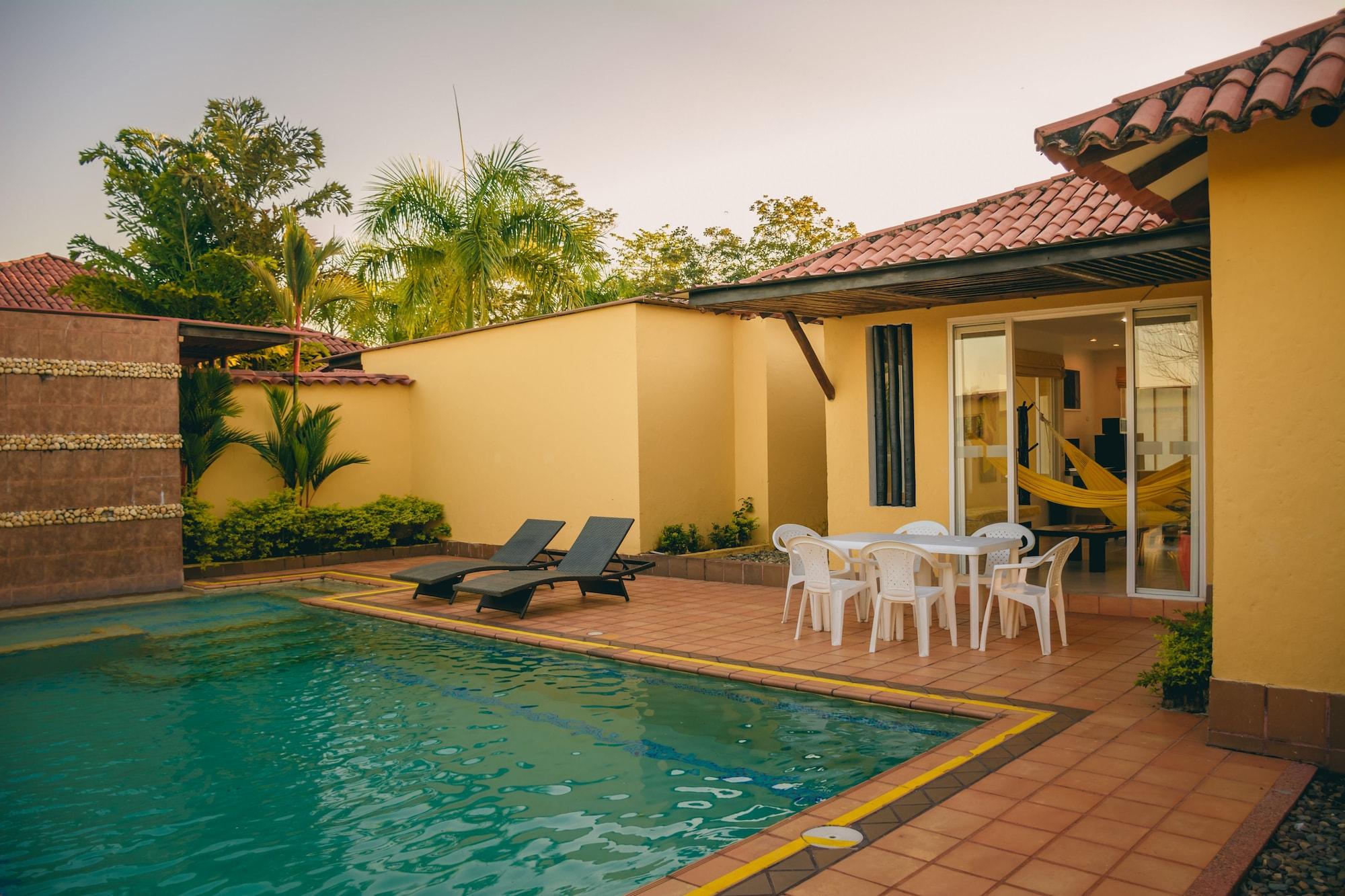 Hotel Paloverde Villas Campestres Apiay Eksteriør billede